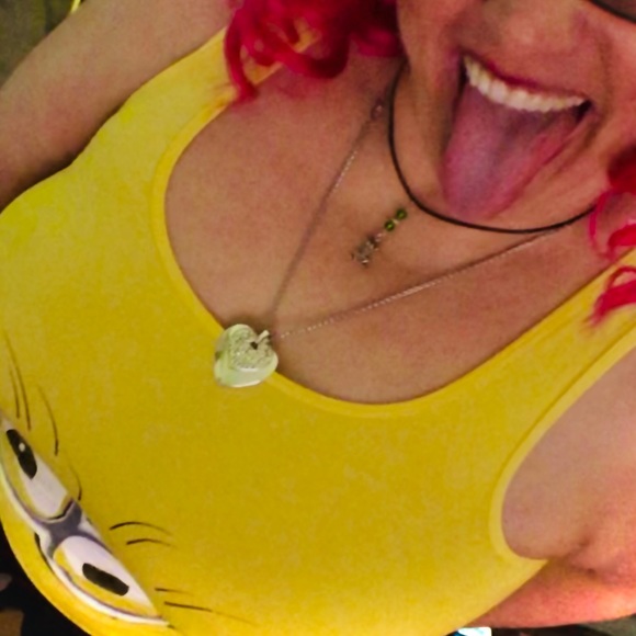 Meet your Posher, Lee - Picture 3 of 5